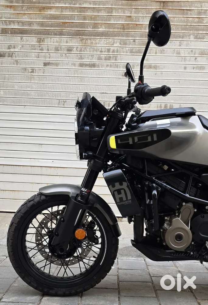 Hasqvarna SVARTPILEN 401CC ABS