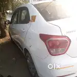 Ola uber gadi chalani hai