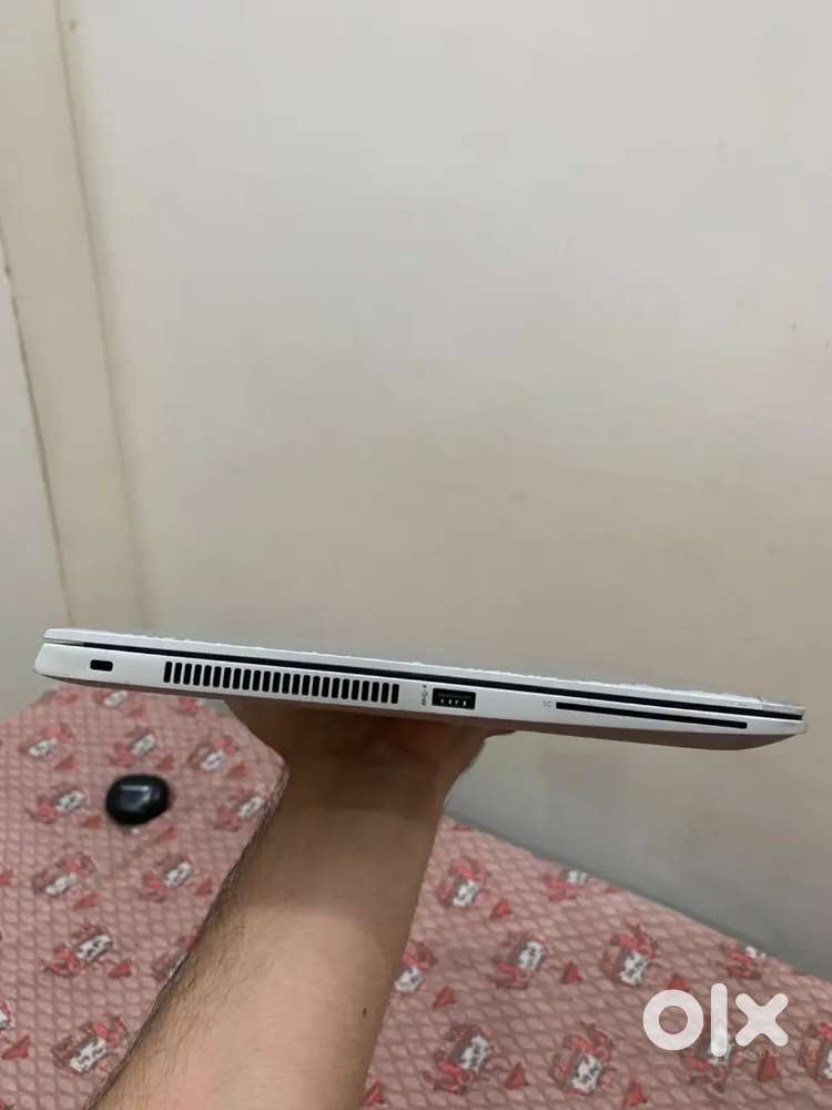 HP LAPTOP eliteboook 840G5   i5 7gen. 8GB RAM. 256 SSD. Screen 14 inch