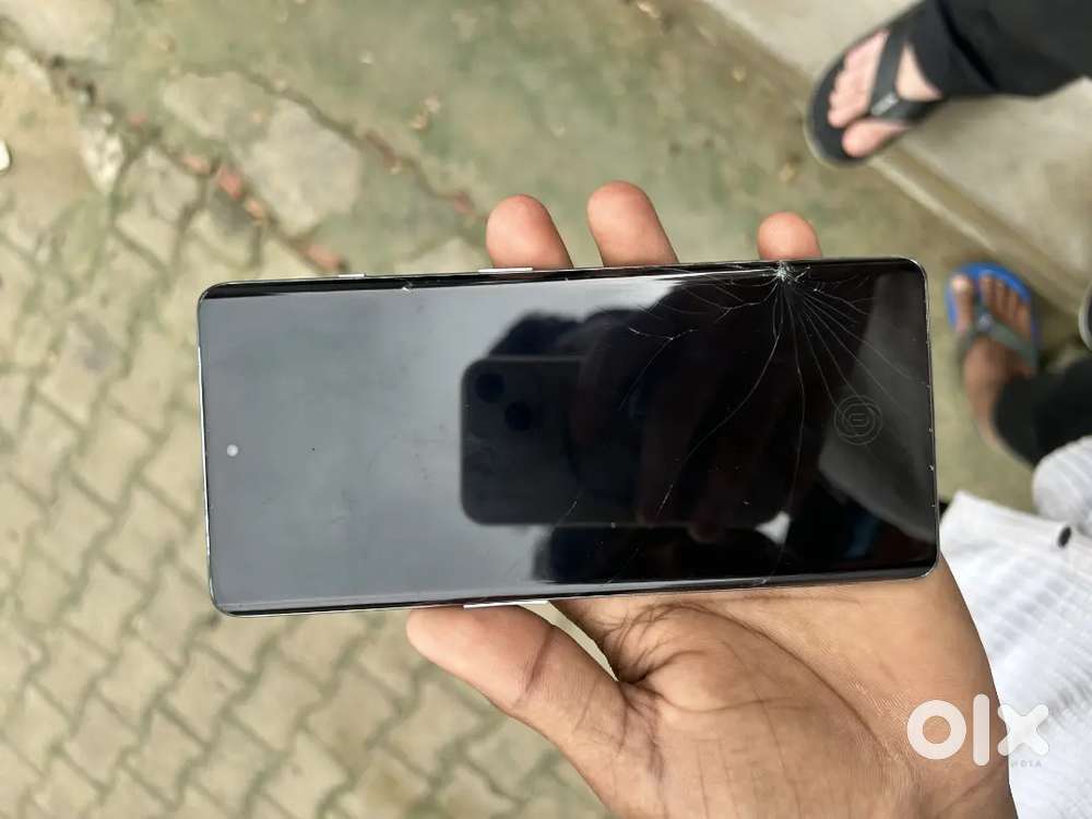 One plus 11 R