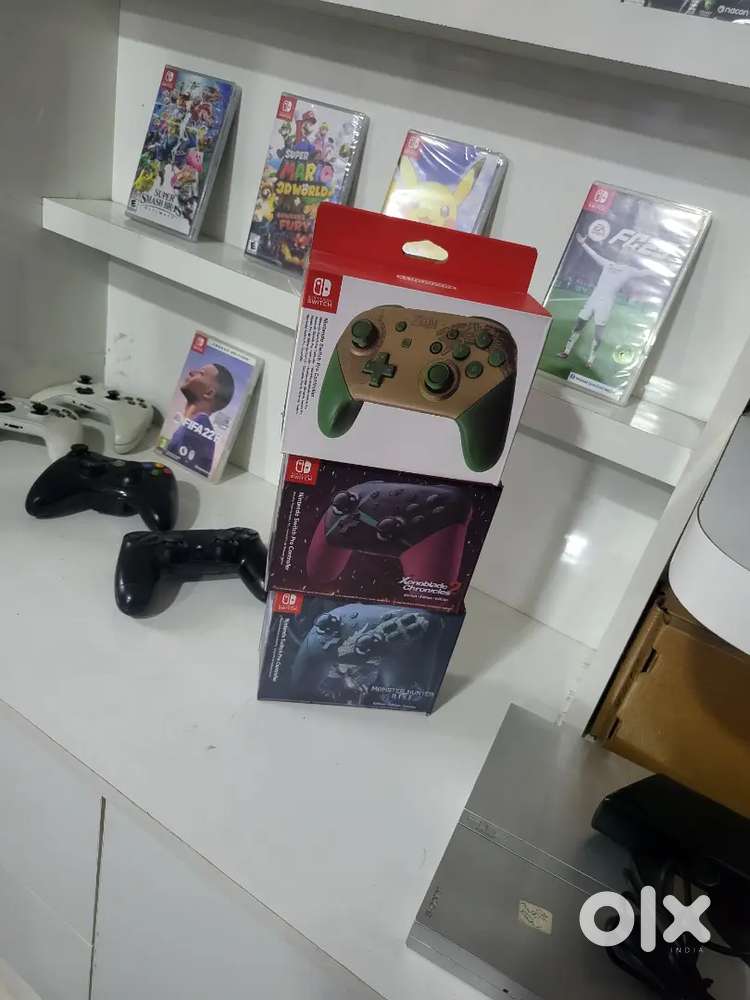 Nintendo pro controllers available