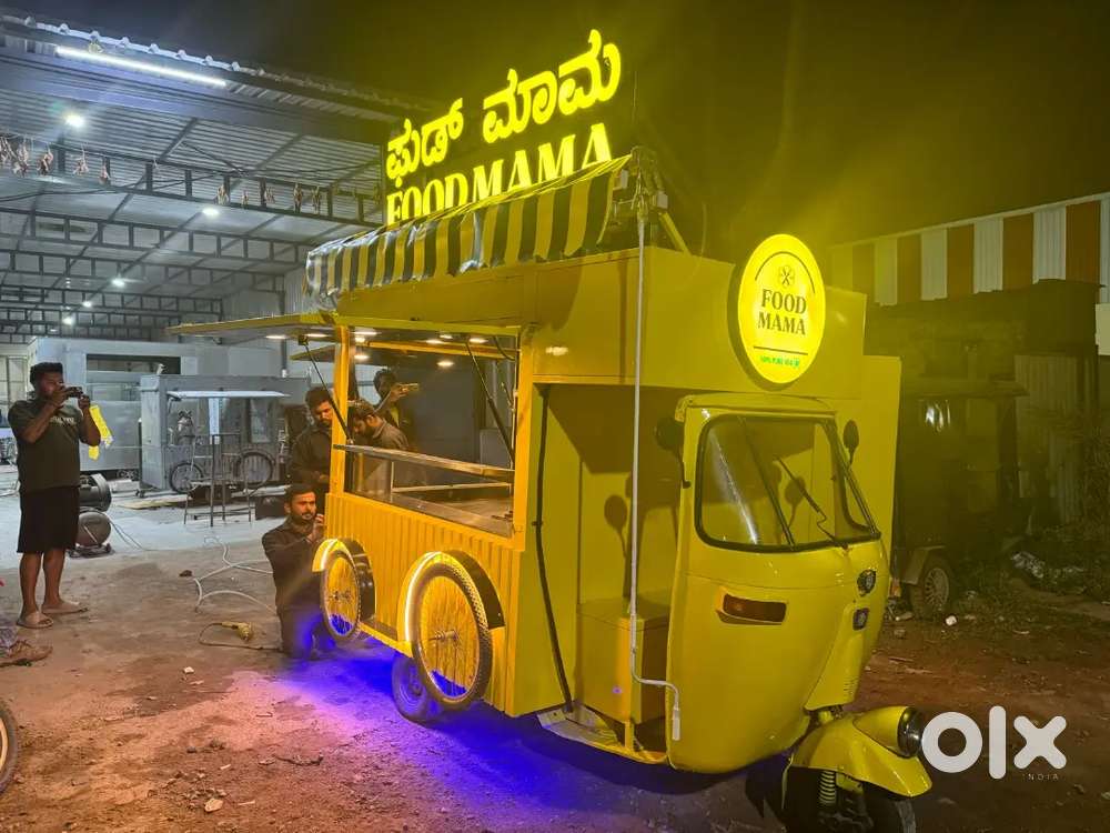 Helper for food truck