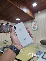 CHECKIT:- iphone X 64Gb White Colour  display Change