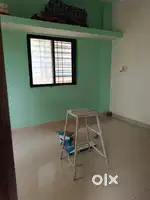 Require 3 girls for roommates
