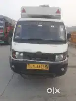 Mahindra supro 2018