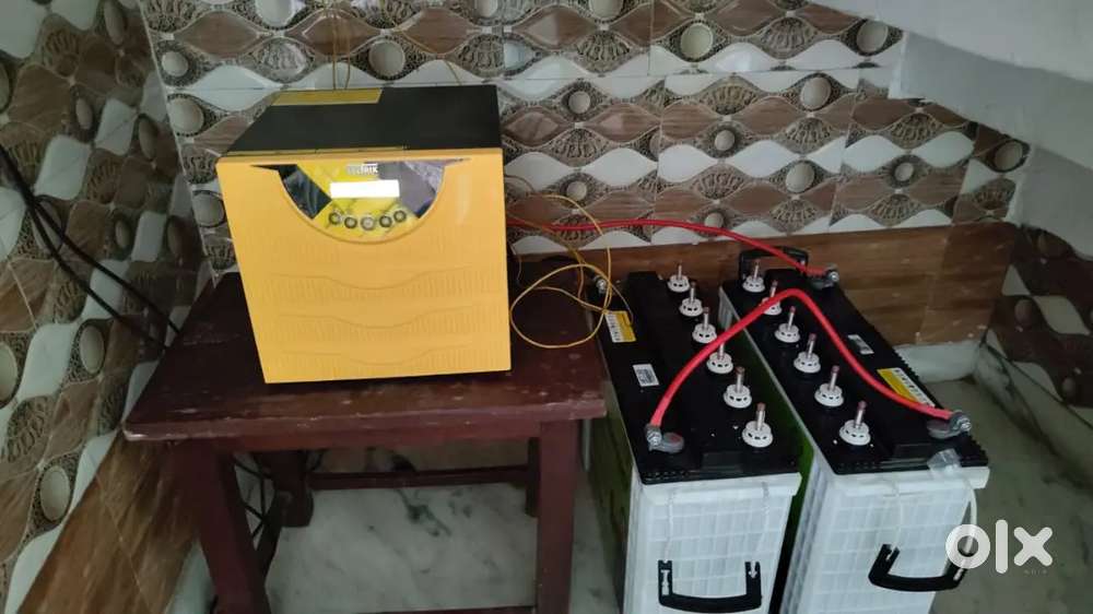 Solar panels and inverter battery