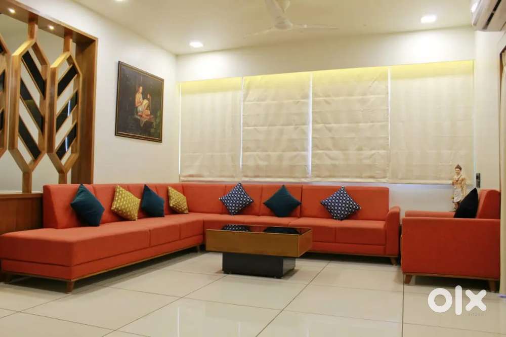 4bhk luxurious villa for rent 50000 near Gurukul thaltej