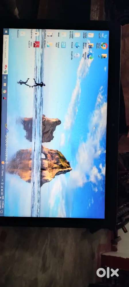 Dell laptop good condition argent sell karna hai  price 12000