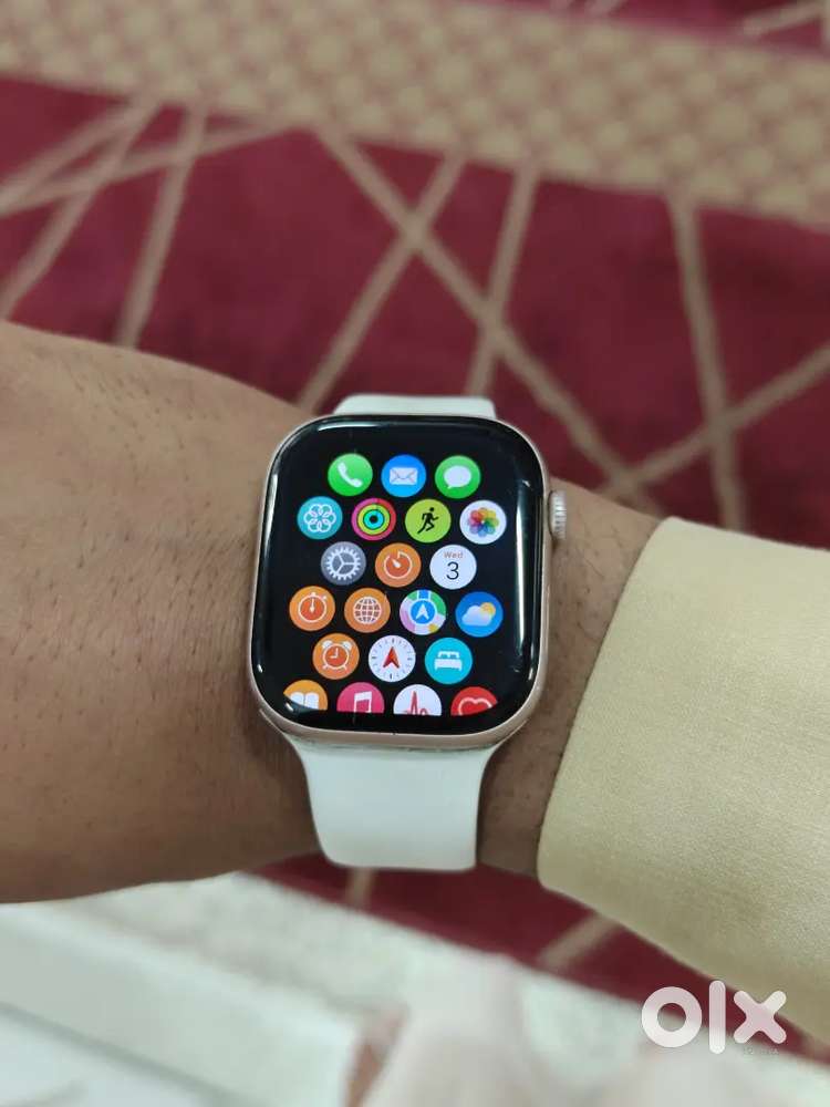 Watch iphone 10Series just 1 Scrach