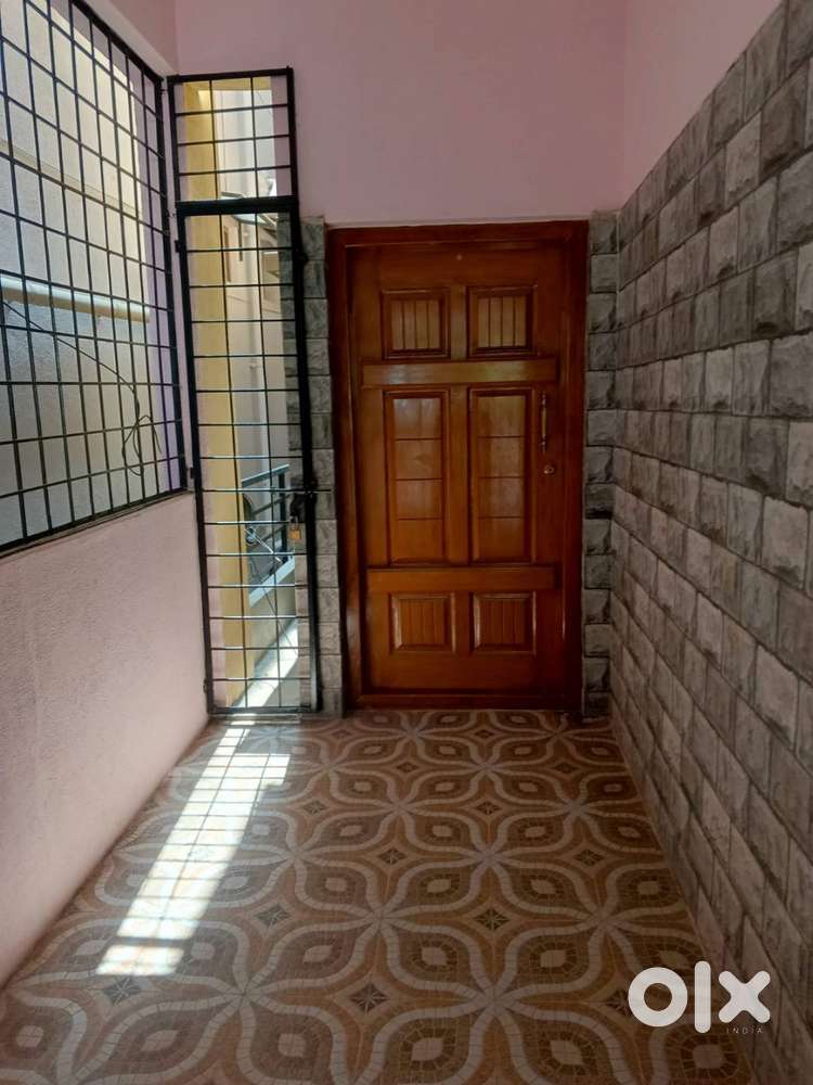 house for rent nri layout,kanaka nagar circle