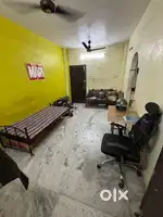 Sharing flat for boy