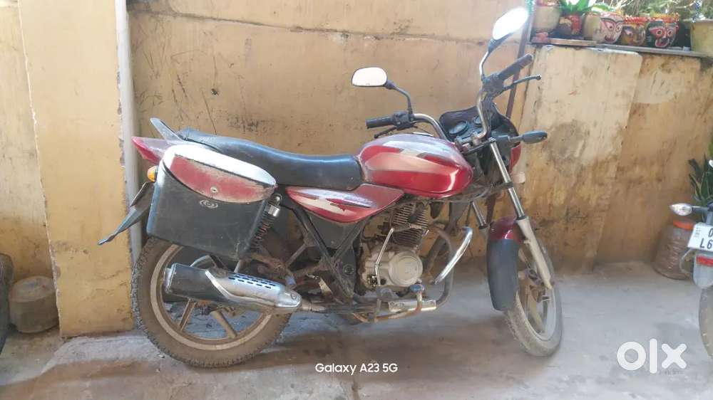Bajaj discover 112 cc less running