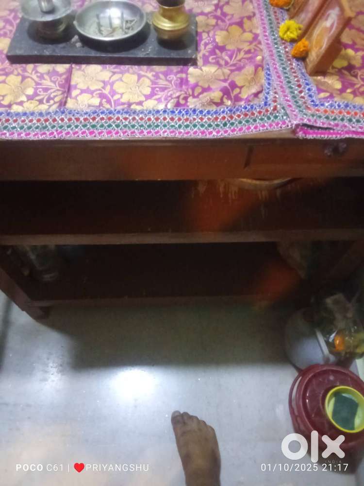 Book cabinet and table