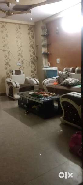 3 BHK TOLET NR GAUR CHOWK 15000