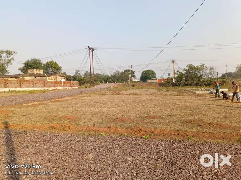 जामुल एअरपोर्ट के पास में आवासीय/इन्वेस्टमेंट प्लॉट मेन रोड पास में