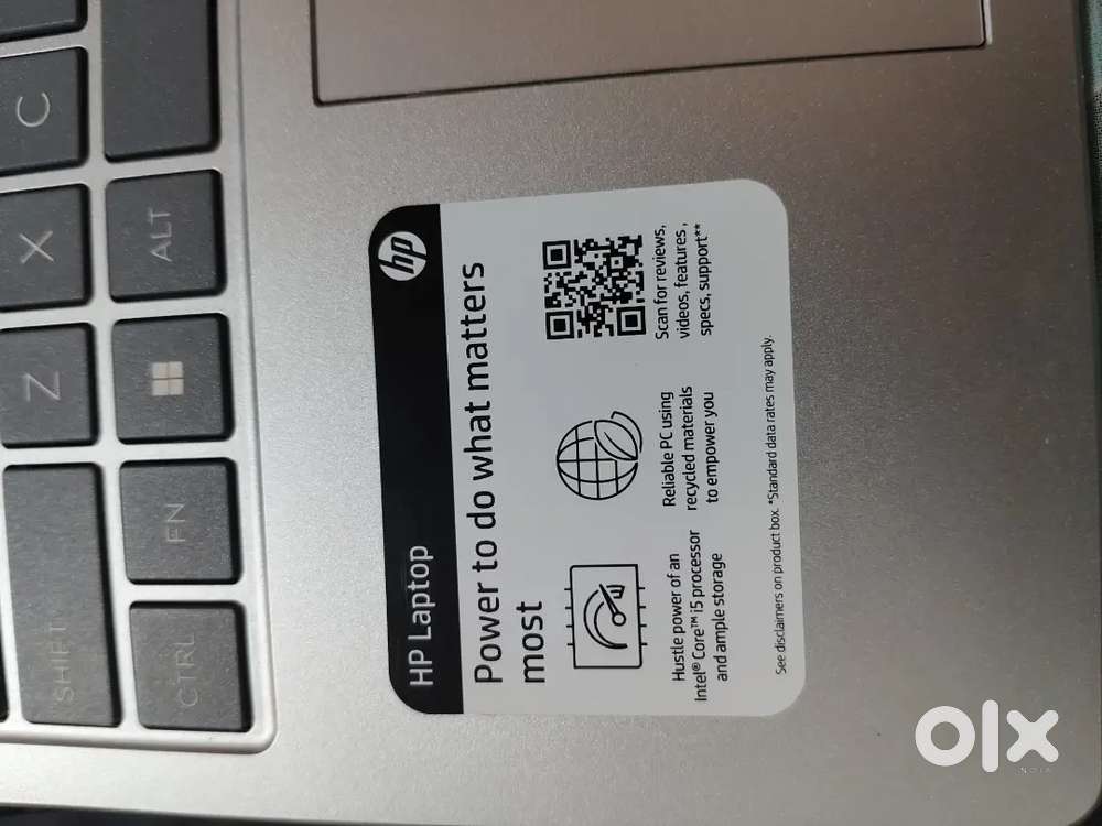 Hp laptop i5     13 th Gen .  8/512 memory