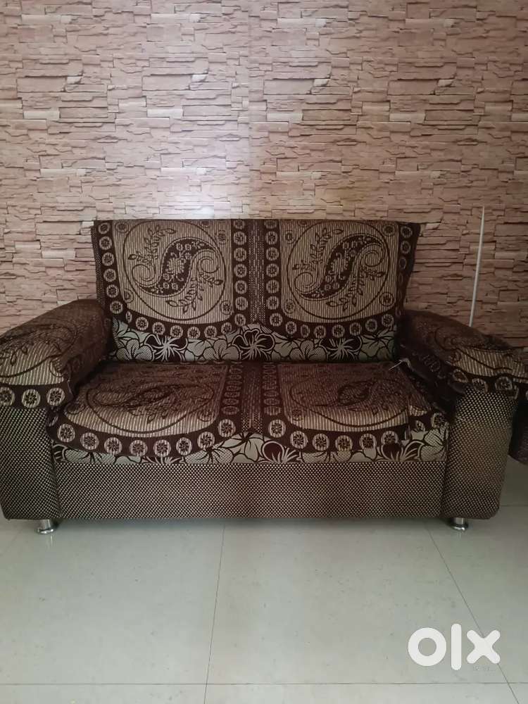 Sofa for sell 2 seat