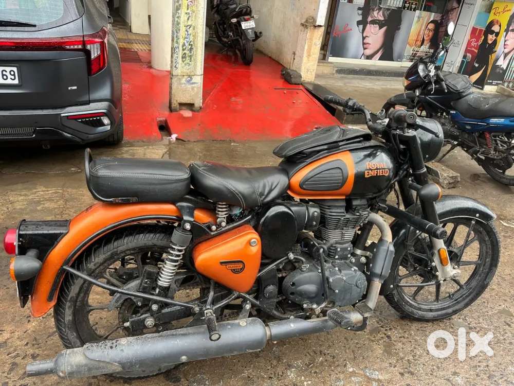 Bike good condition chain spokits problem new battery looklike new