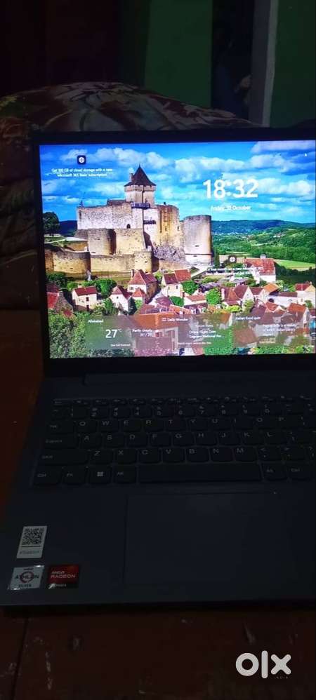 Lenovo V15 AMD Ryzen 3 7320U 15.6 (39.62cm) FHD 250 Nits Antiglare Th