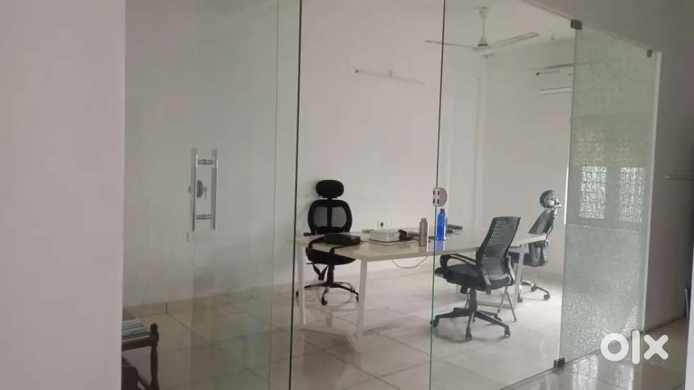 750 sqft office space unichira edappally