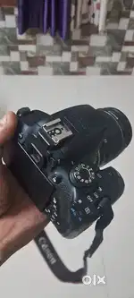 Canon 700D