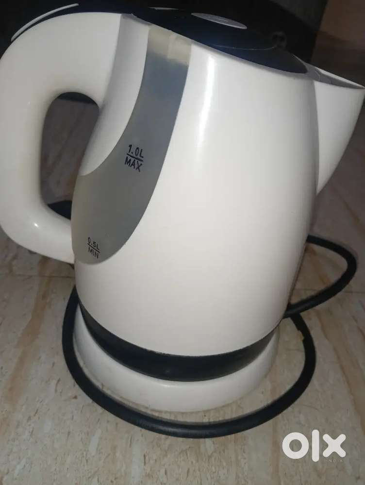 UNO/SKT 100 UBI Electric Kettle ( 1 L,White )