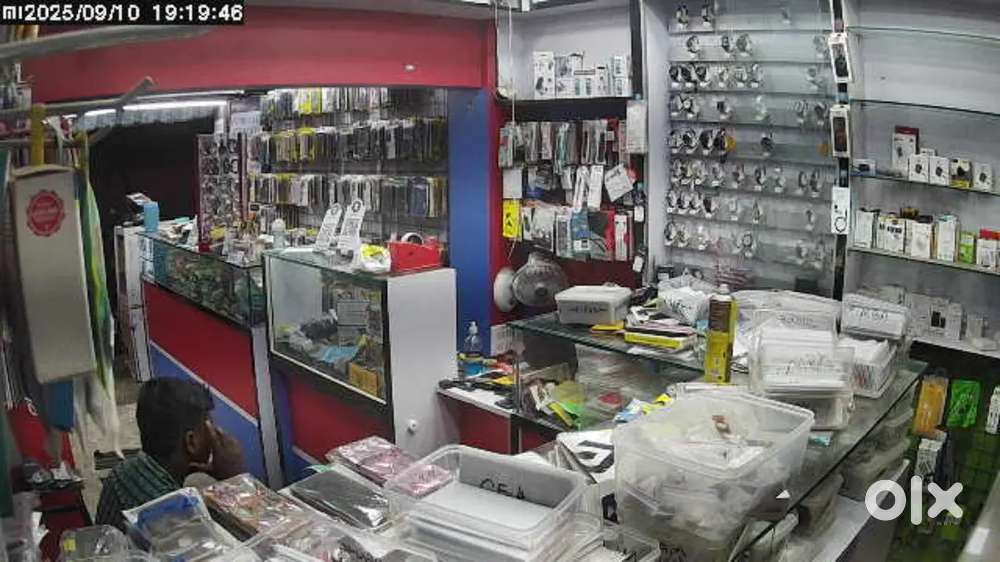 Mobile shop sales person