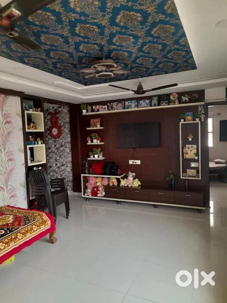 2 BHK Sale , 1200 SFT, 1st Floor, East Facing, Spacious Flat, GORANTLA