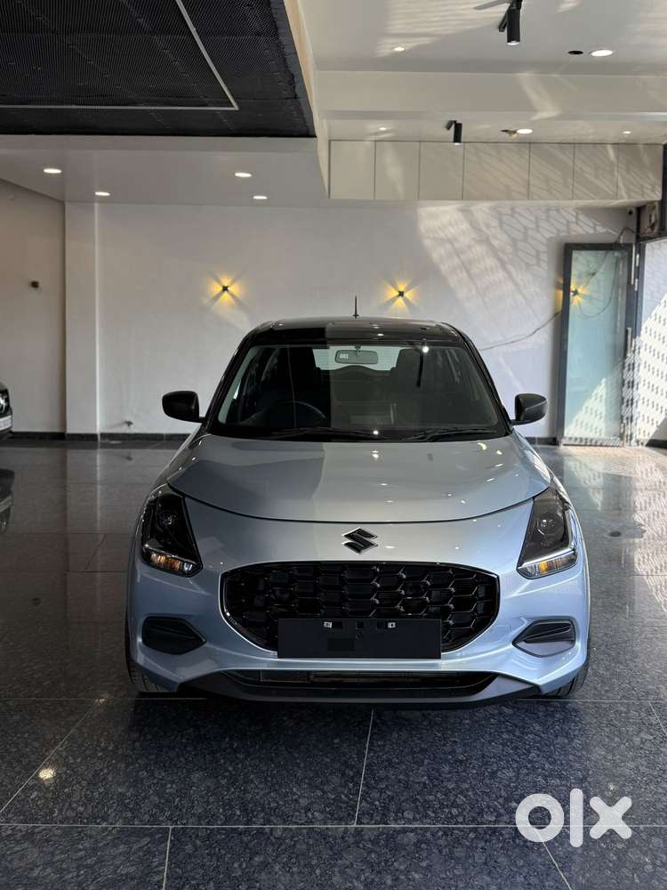 Maruti Suzuki Swift VVT VXI, 2025, Petrol