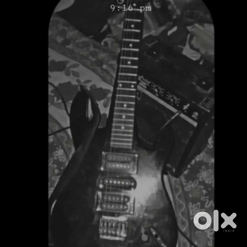 Metallic black (Fender electric guitar)