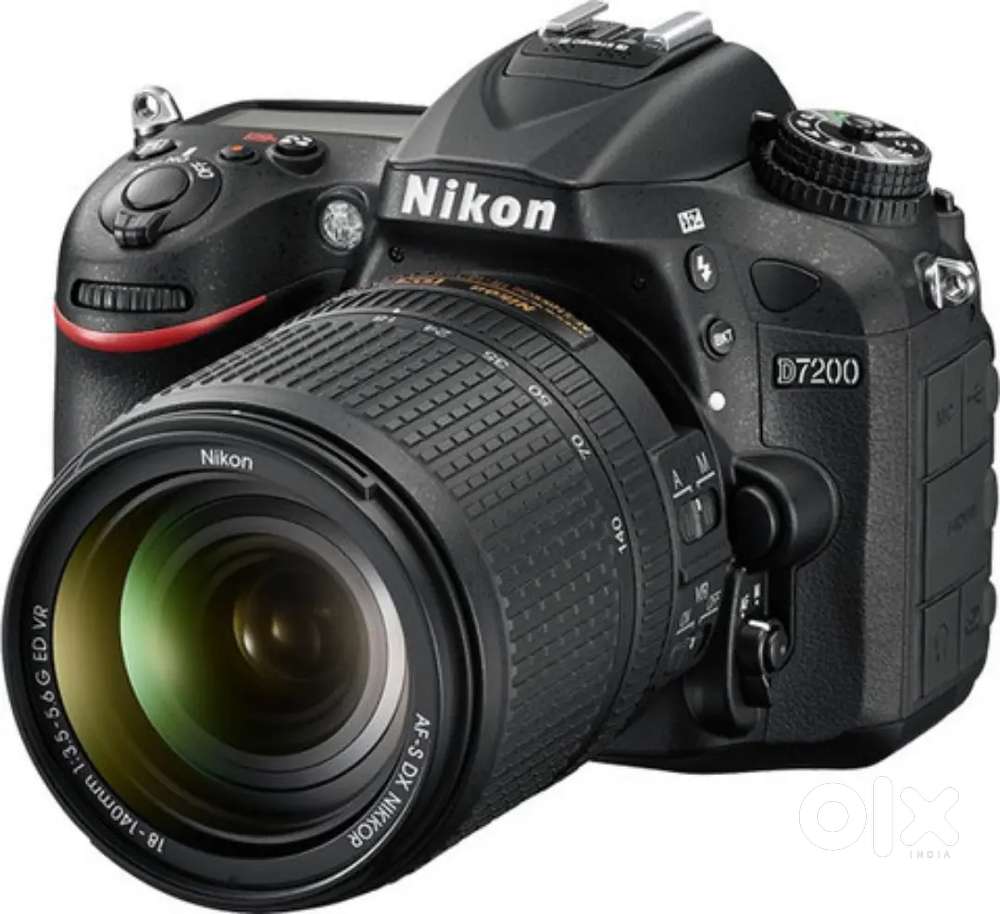 Nikon D7200 with 18-105 Lens