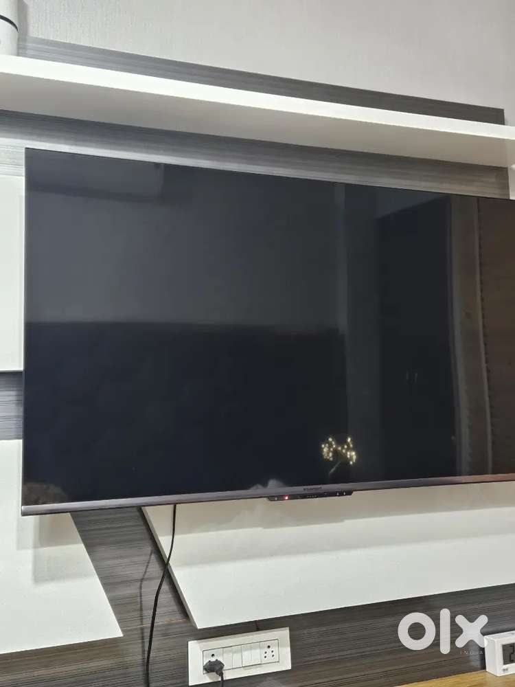 55 QLED TV 2023 model Mint condition