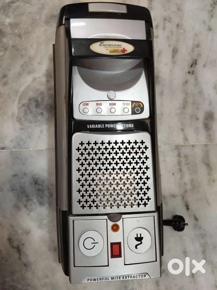 Vaccum cleaner is in good and working condition