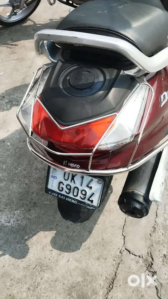 Average 50 km.First owner Hero destiny 125 supeb best condition.scooty