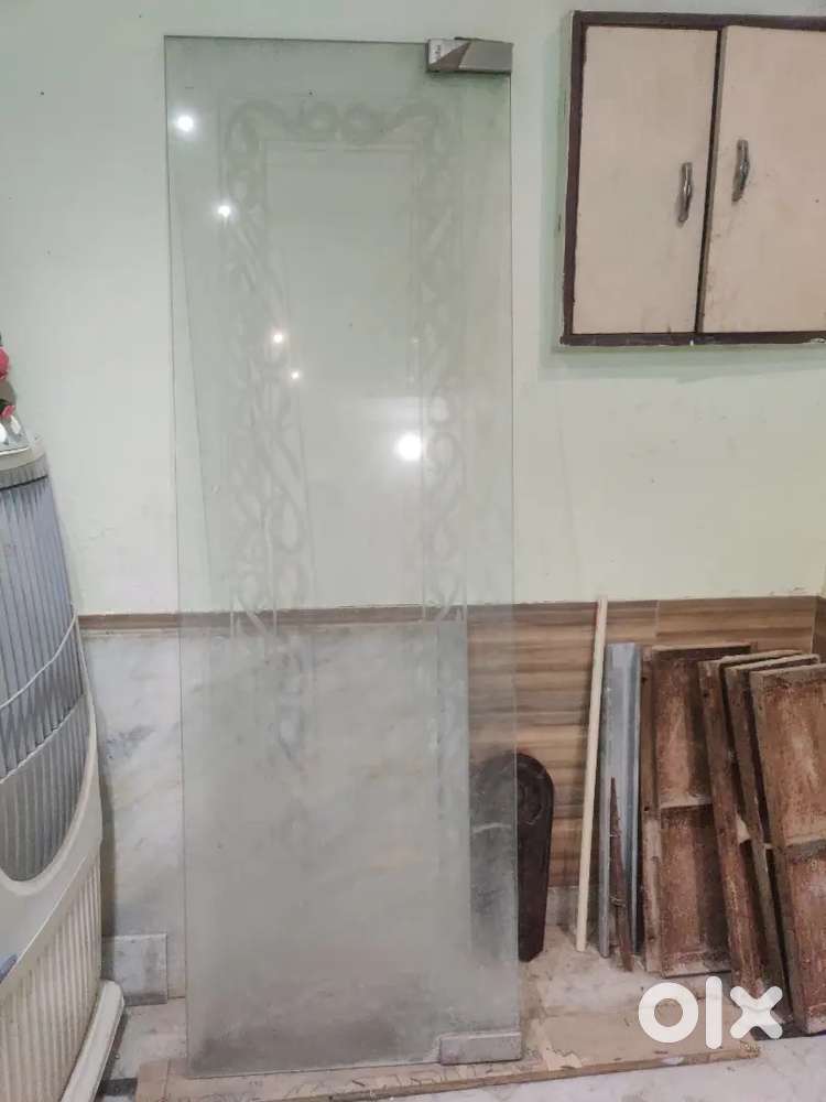 glass door