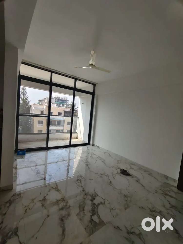 Brand new unused 2bhk available for rent in badhe Park mundhwa