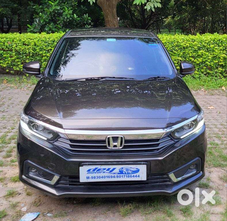 Honda Amaze 2nd Gen VX, 2024, Petrol