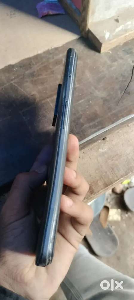 Display chenge charger hai no bil 2 saal