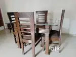 Elegant 4-Seater Wooden Dining Table – Great Condition!
