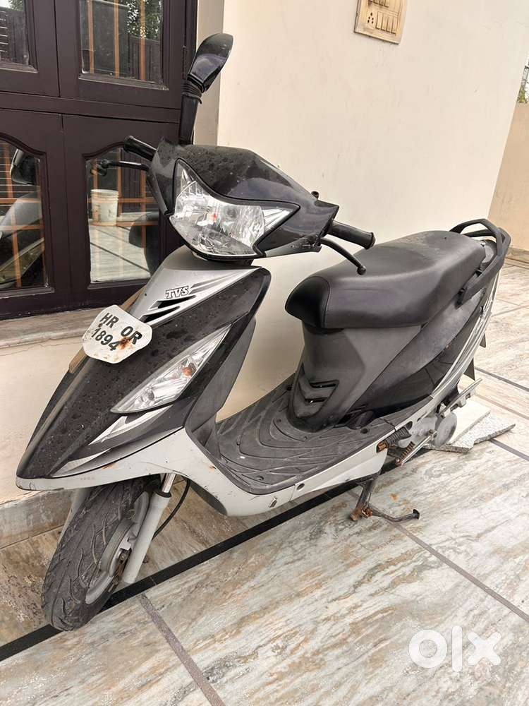 One scooty