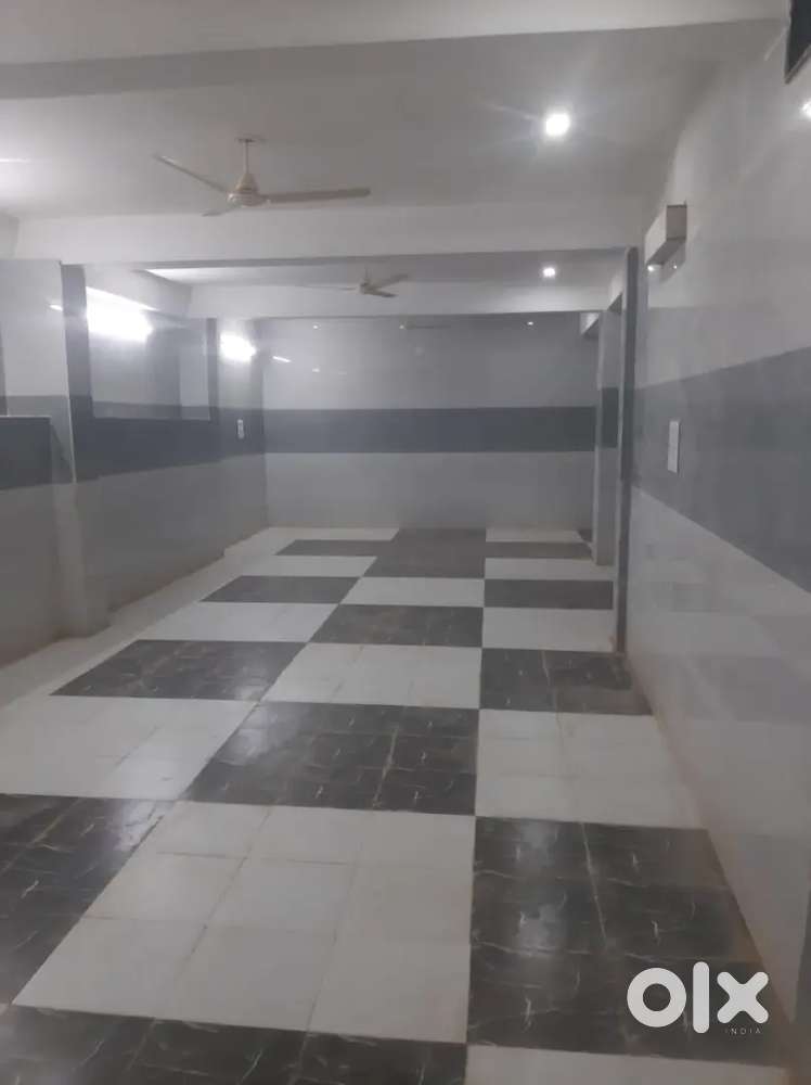 1000 sqft space for office
