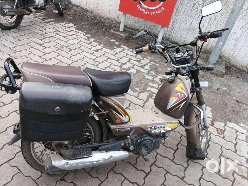 TVs xl heavy duty rs 45000