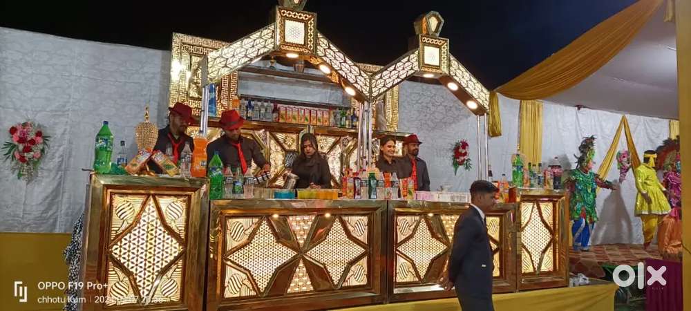 Waitar job(male& female)