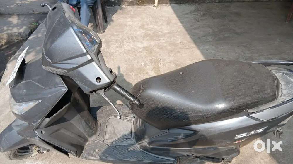 Honda Dio scooty