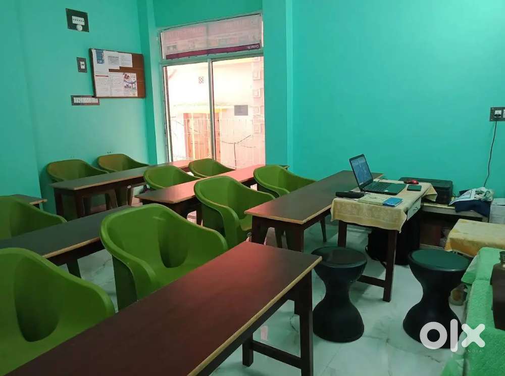 Shop or godown space