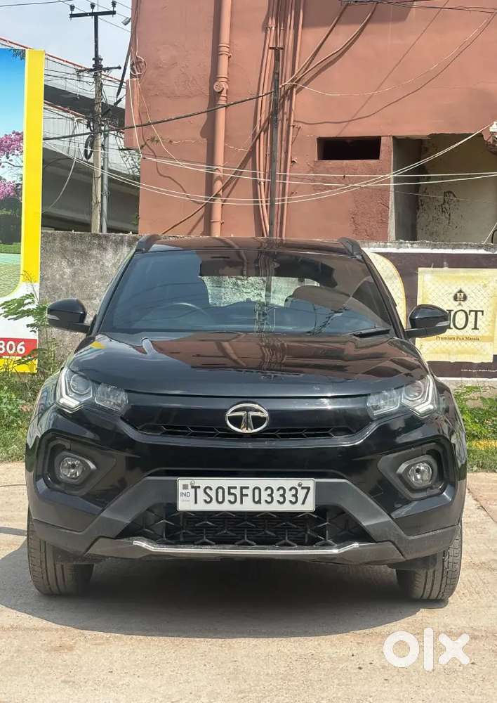 Tata Nexon 2023 Petrol 33000 Km Driven