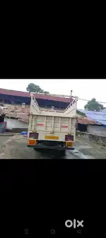 Naya Lena hai