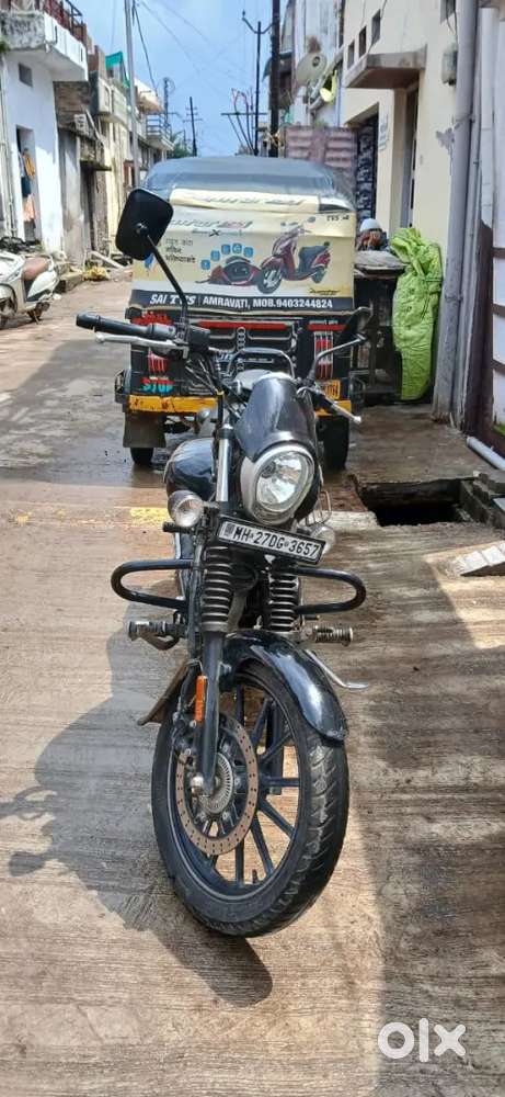Avenger 160 street Bs6 new condition