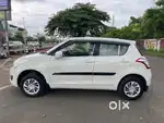 Maruti Suzuki Swift VXi + Manual, 2012, Petrol