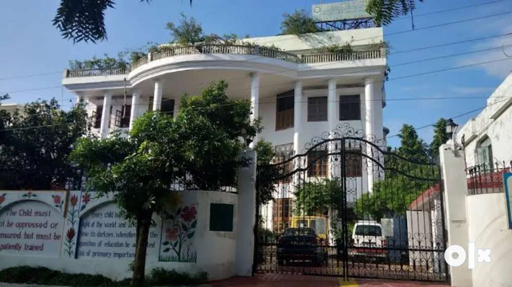 Villa hotel for sale in varanasi